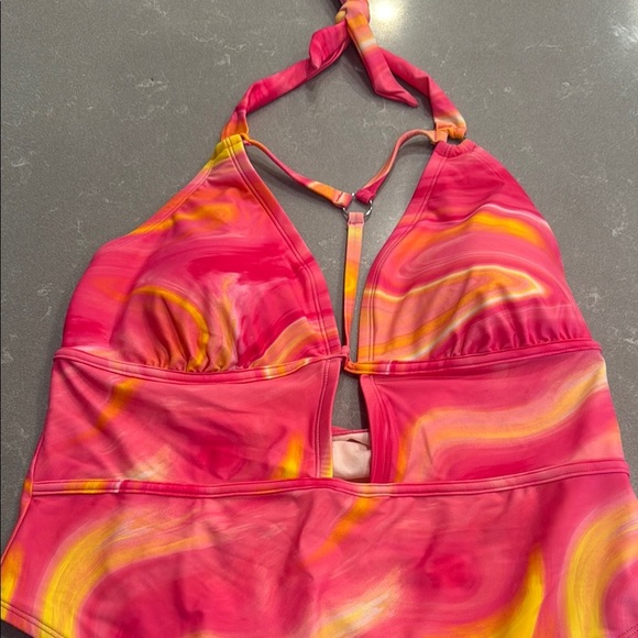 Cupshe Pink and Yellow One Piece Swimsuit with Classic Scoop Neckline - Picture 2 of 5